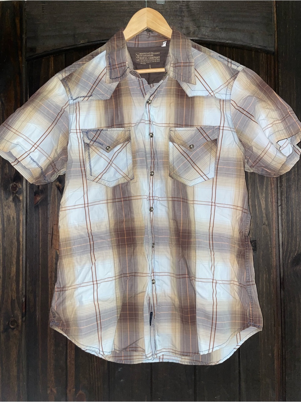 GUESS Short-Sleeve Plaid Button-Down Cowboy Shirt - Brown & White
